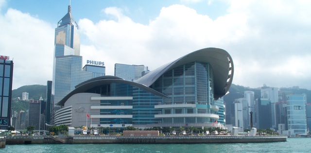 963 hkcec and hotel from ferry: 